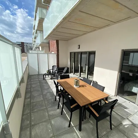 T2 Et Parking Prive A 80 M De La Apartment Berck
